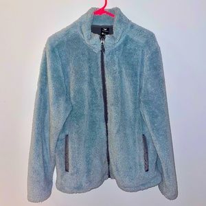 White Sierra fuzzy jacket